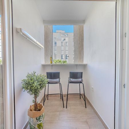 Split Apartment M&T エクステリア 写真