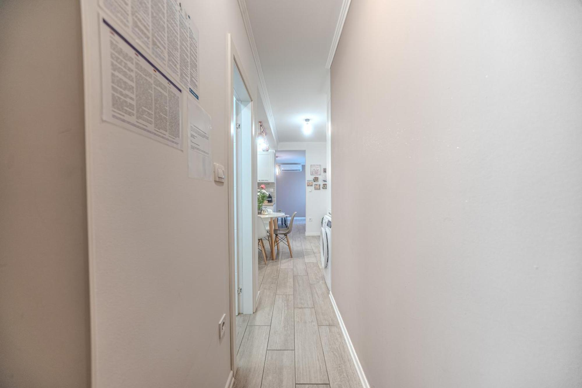 Split Apartment M&T エクステリア 写真