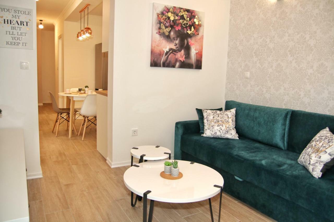 Split Apartment M&T エクステリア 写真